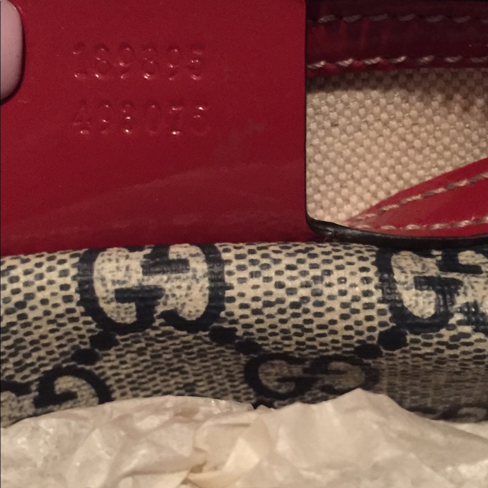 Gucci Bag - Picture 5 of 8